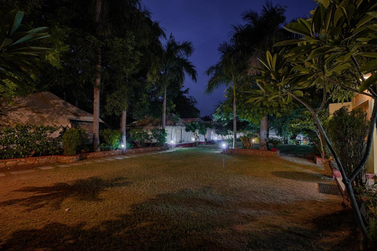 Ranthambore Tiger Resort Sawai Madhopur Exterior photo