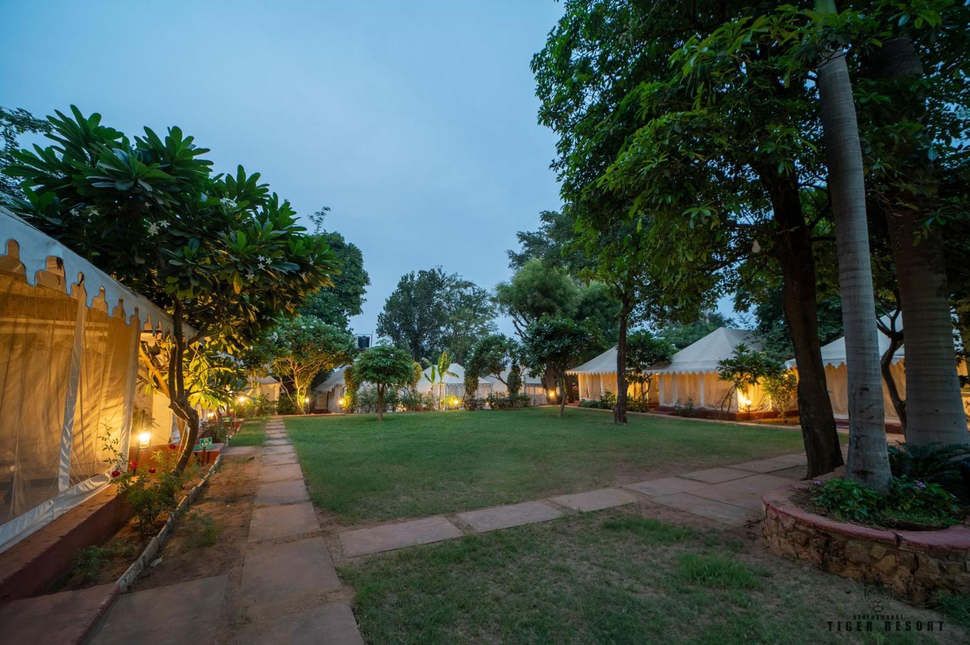 Ranthambore Tiger Resort Sawai Madhopur Exterior photo